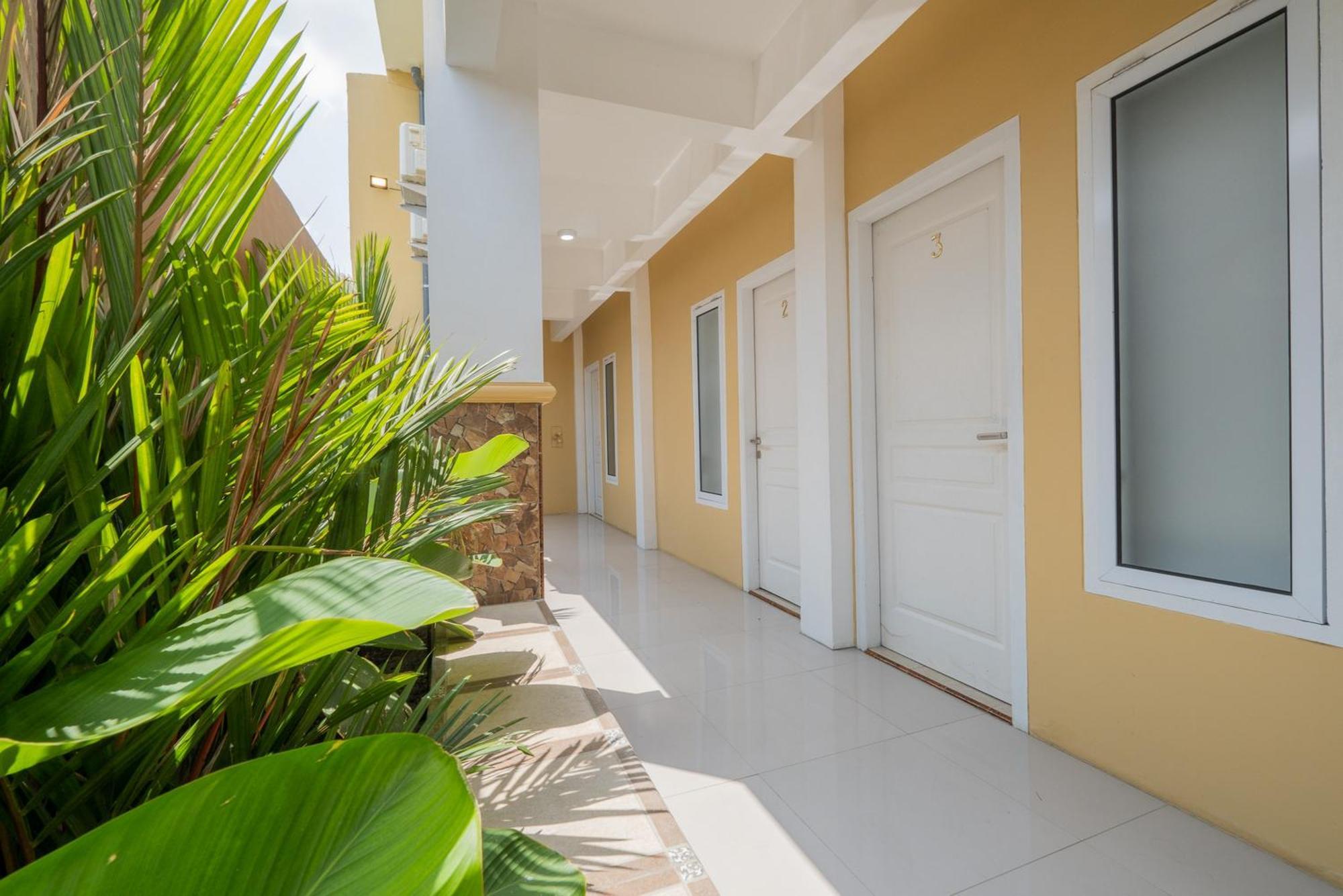 Reddoorz Syariah Near Rsud Dr Iskak Tulungagung Hotel Kedungwaru Eksteriør billede